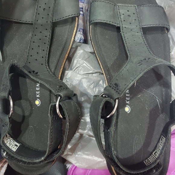 Unicorn slippers,  boots and sandles - Picture 6 of 10